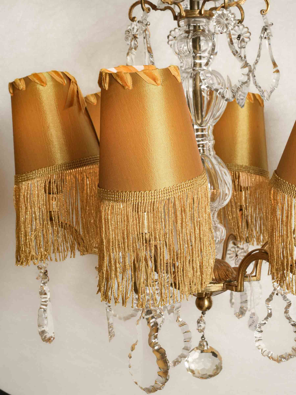 Glamorous Six-Light Chandelier w/ Glass Pendants and Fringed Shades - 32¾" x 17"