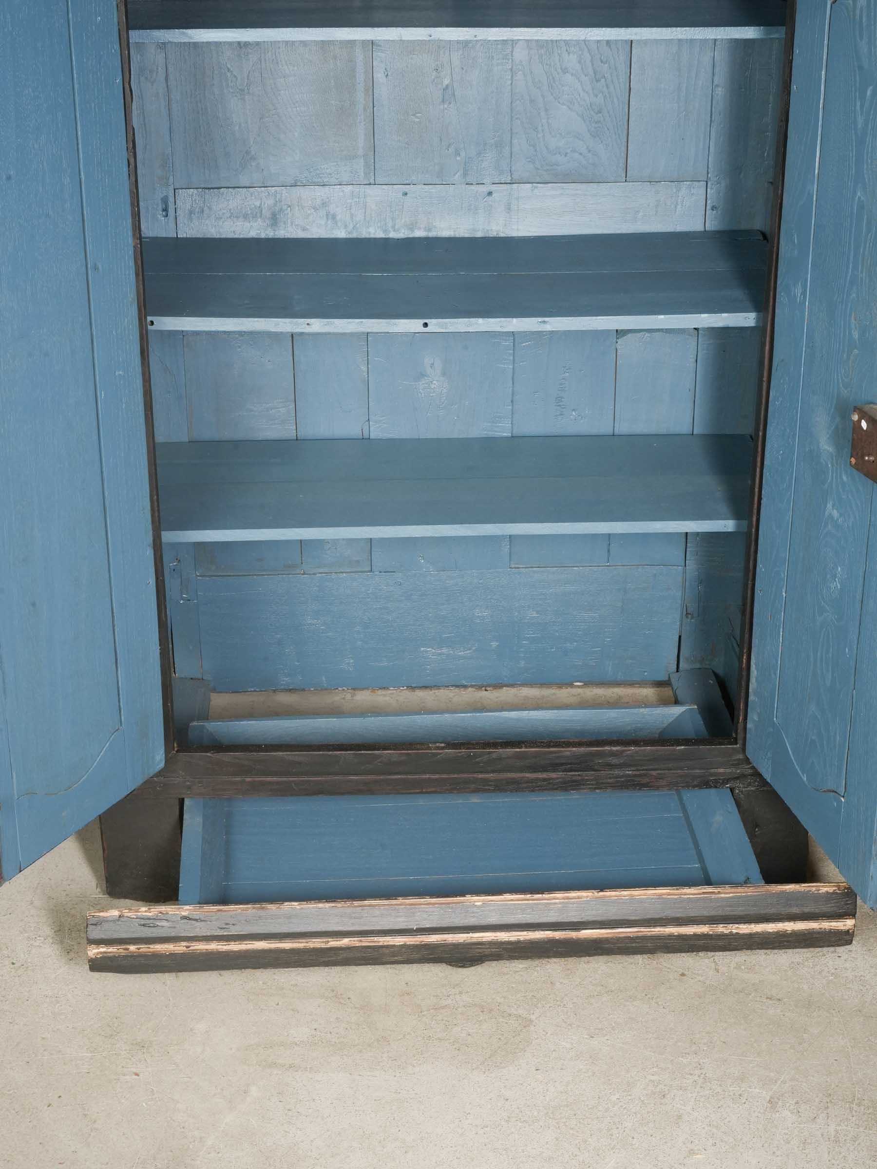 Decorative oak French cabinet