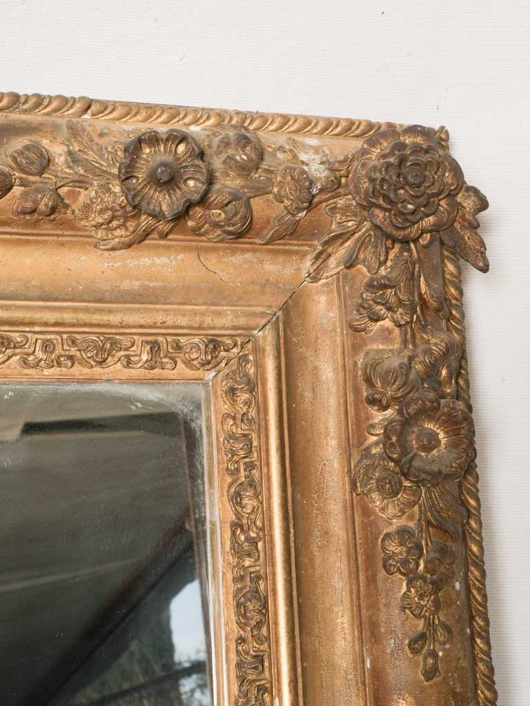 Large-scale decorative wall mirror