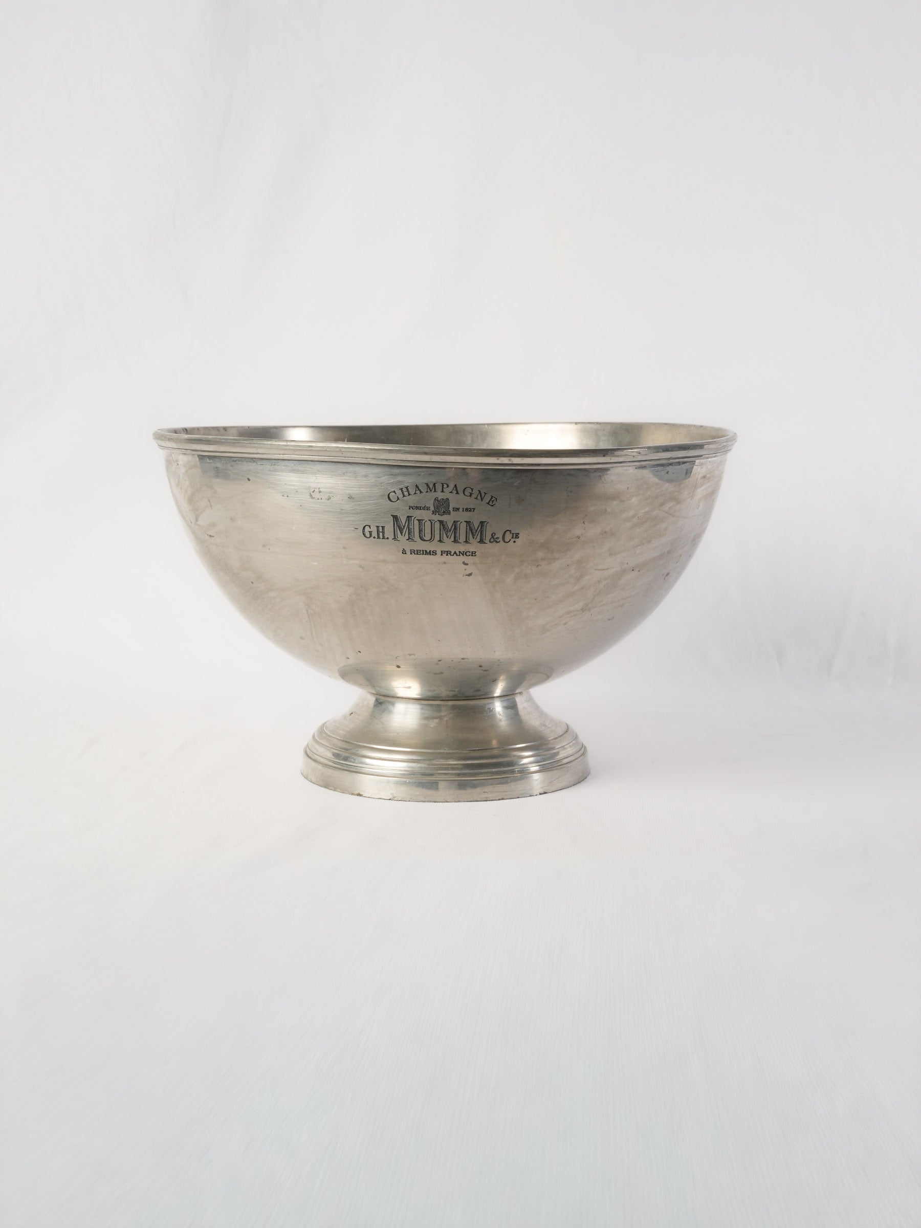 Large mid 20th century champagne bucket - G.H. Mumm