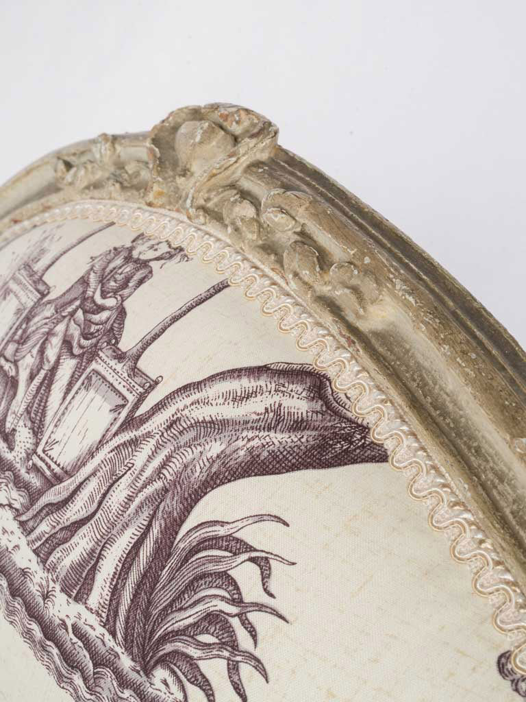 Plum scenic print chair