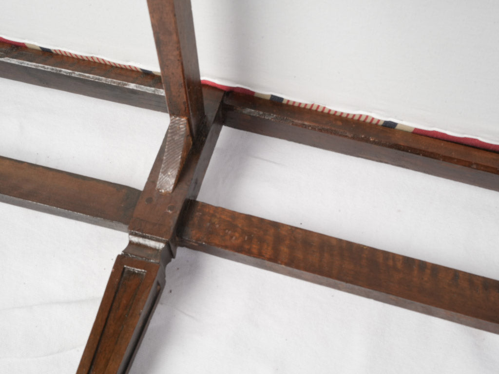 Neoclassical craftsmanship walnut settee