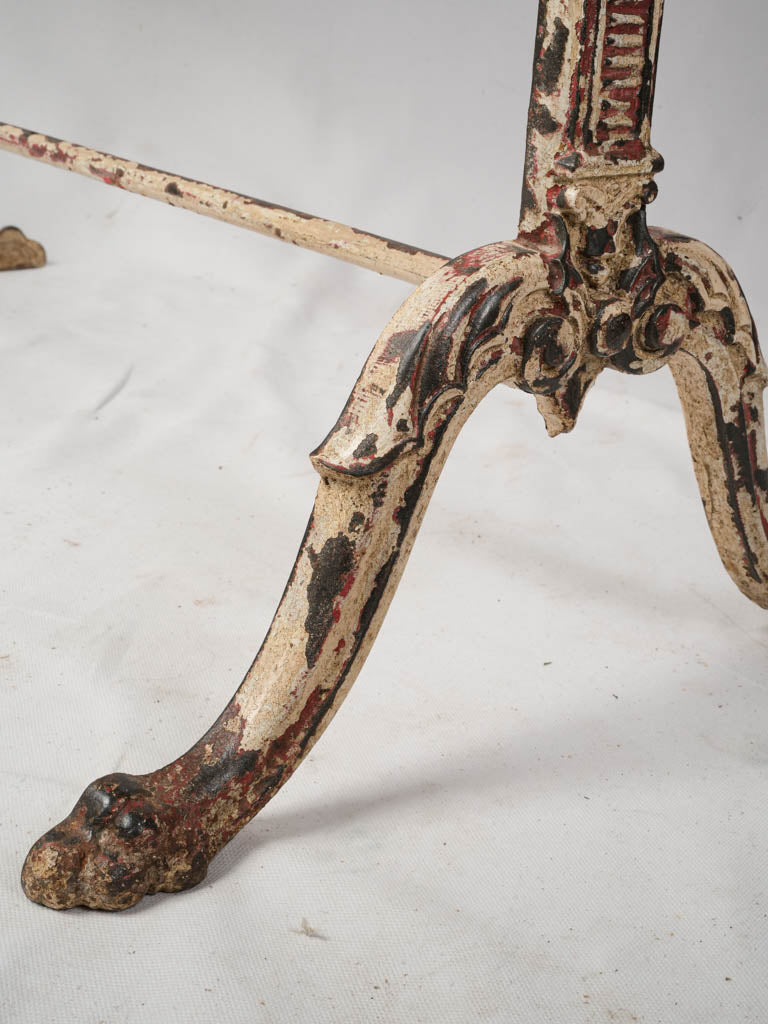 Century-old Provençal kitchen table