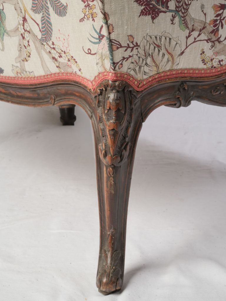 Exceptional 18th Century Walnut Marquise Armchair - Fully Reupholstered in a Beautiful Provençal Fabric - 40¼"