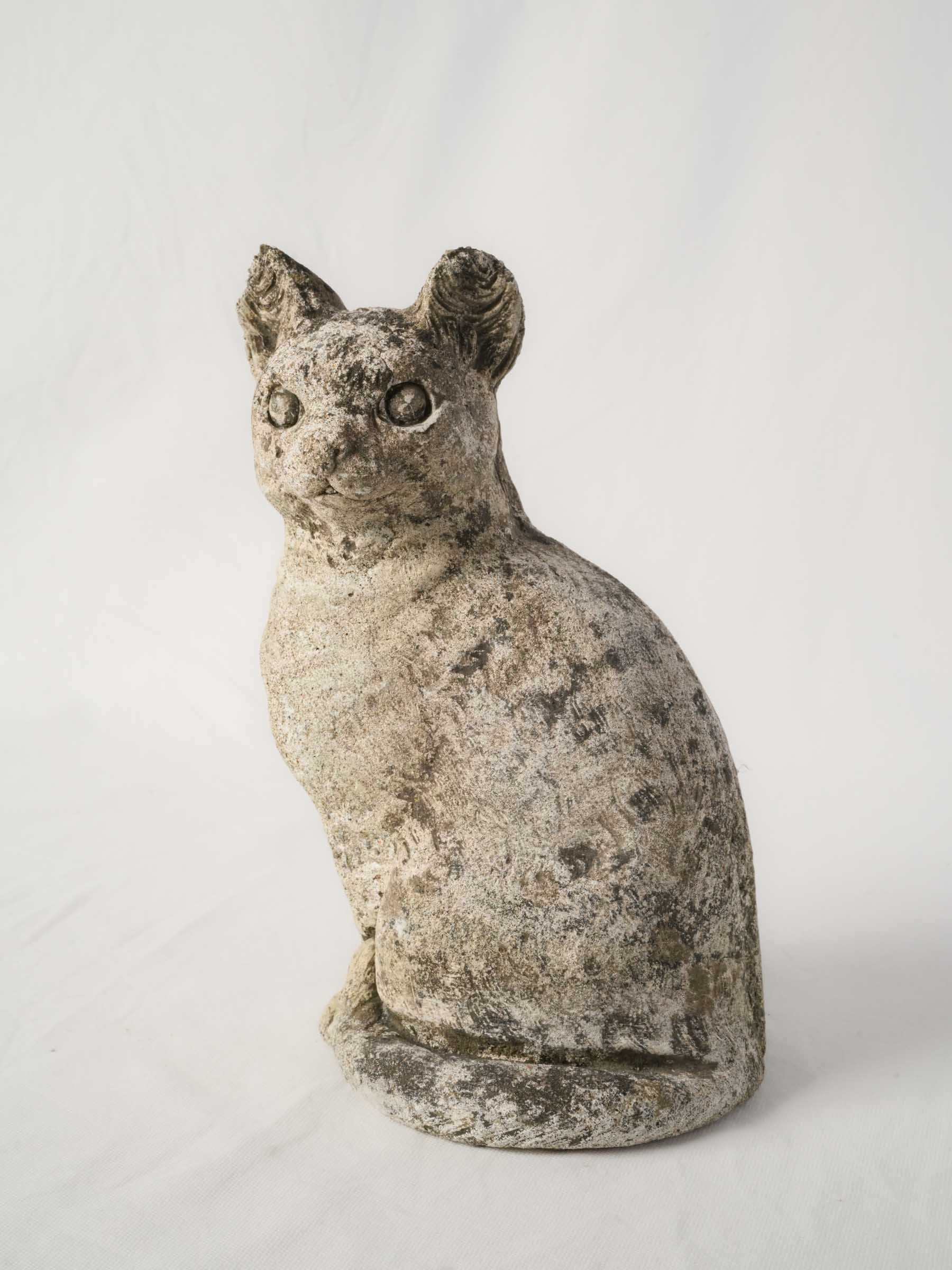 Mid 20th century garden sculpture of a sitting cat 12½"