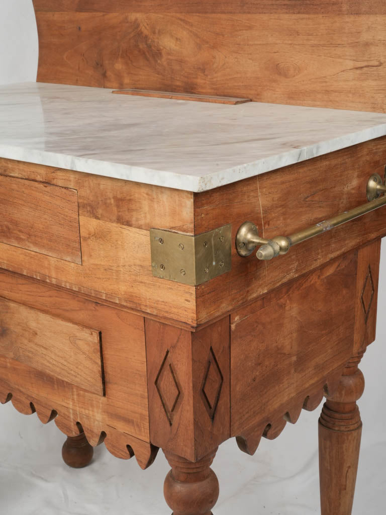 Historical Boucherie des Halles table