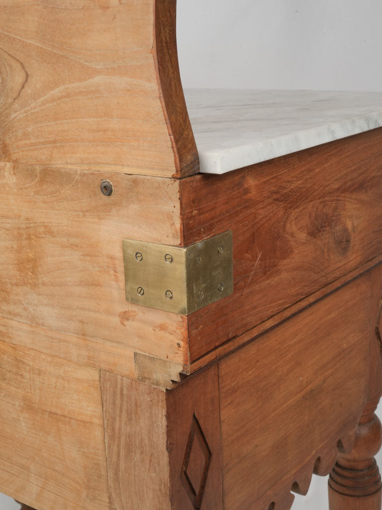 Unique French café display table