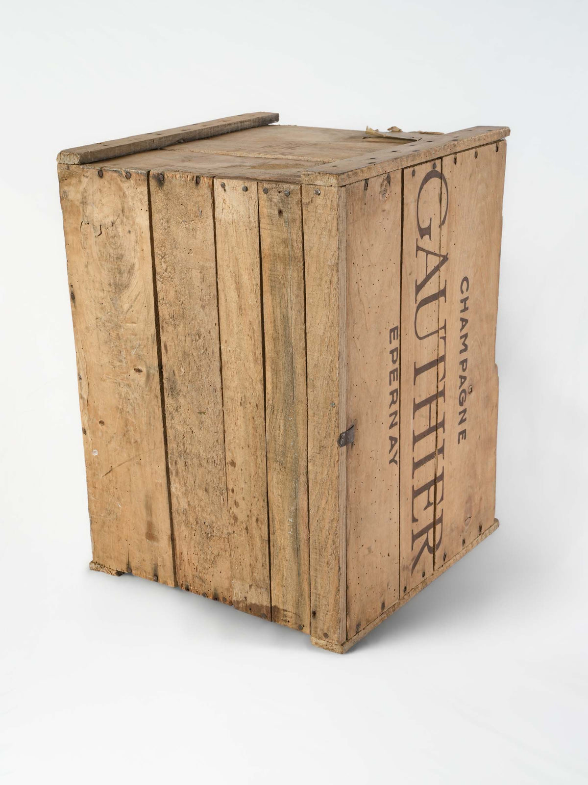 Softwood branded practical crate