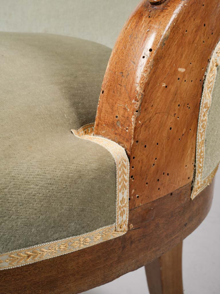 Historical wormhole walnut méridienne  