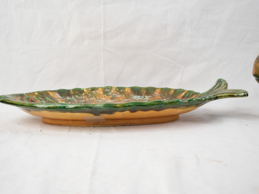 Convivial Provençal table setting