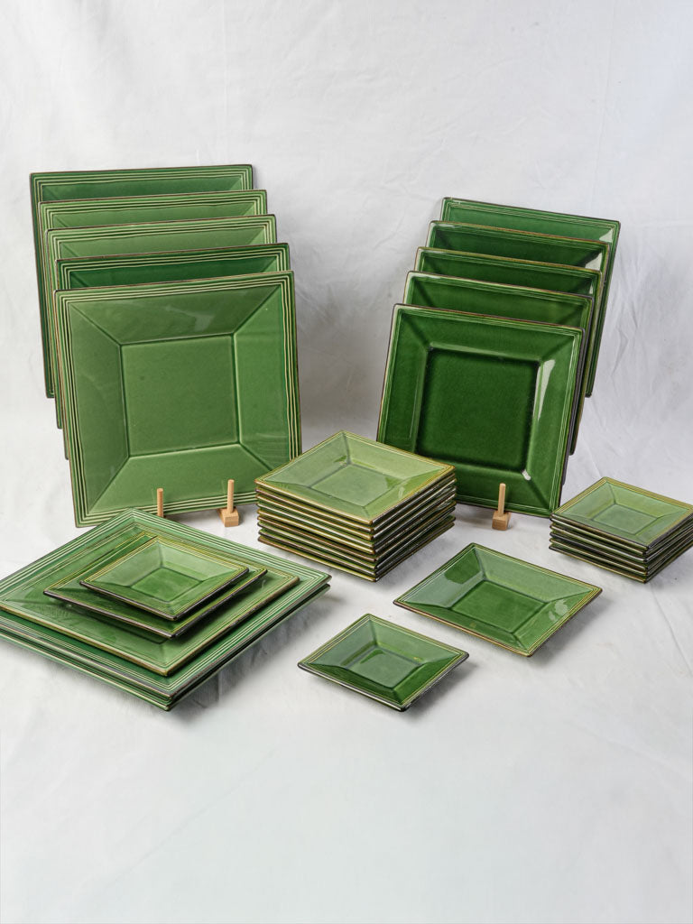 Vintage artisanal square plate set