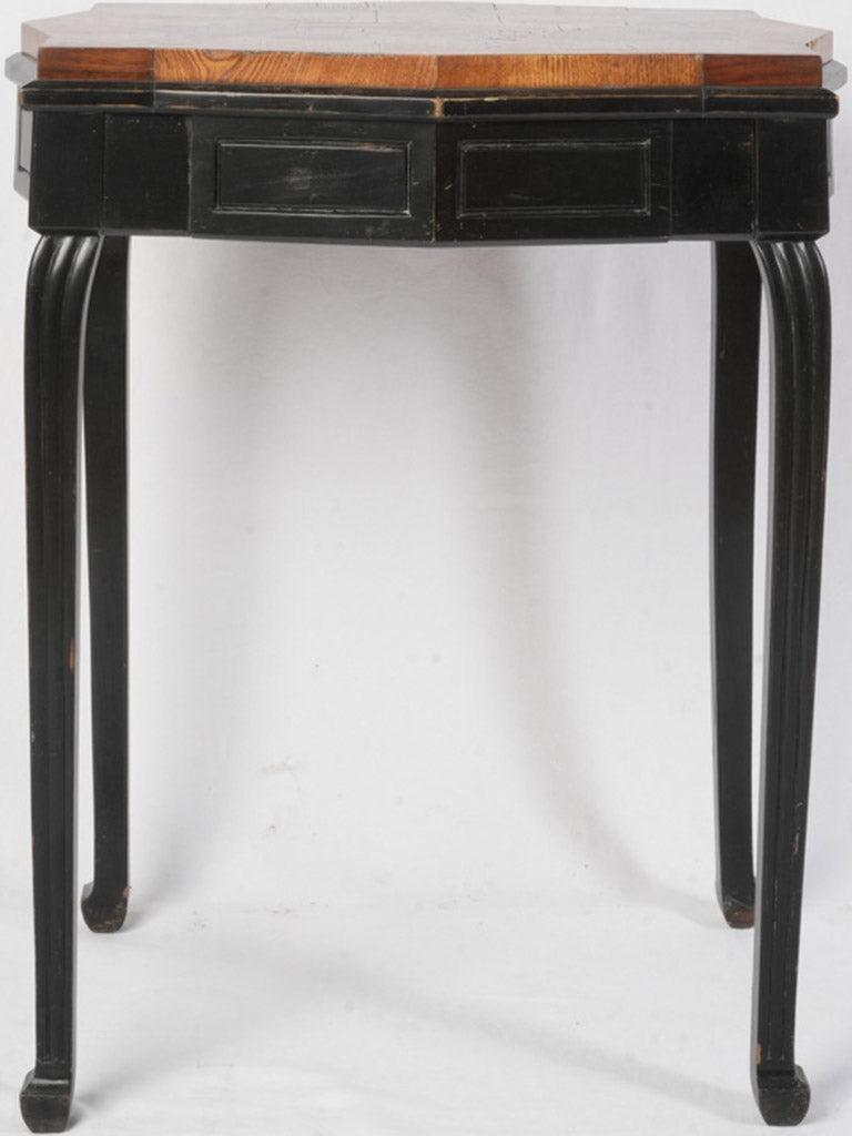 Subtle transition style side table