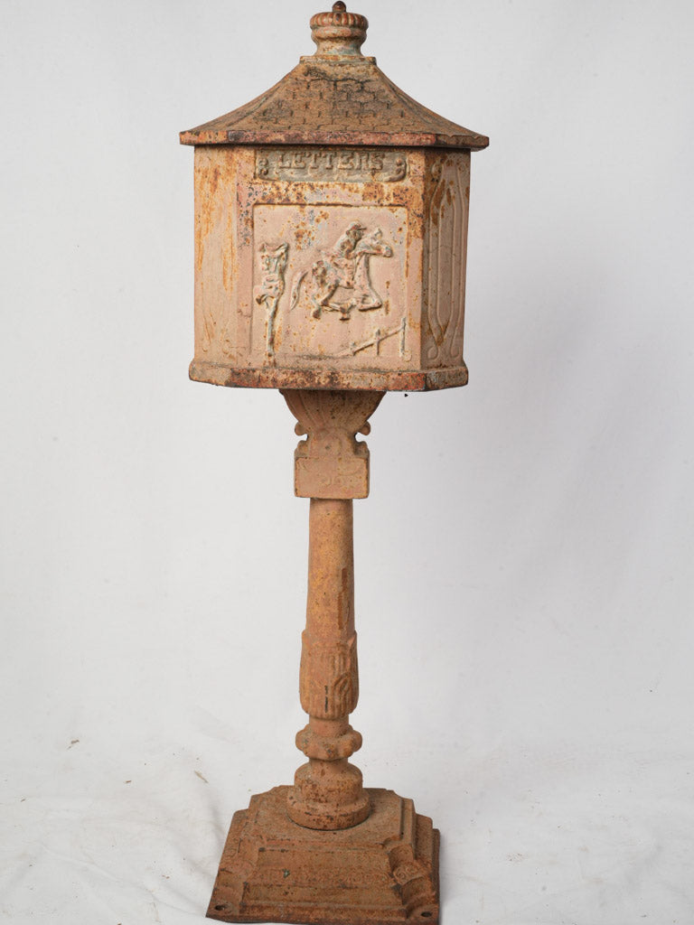 Antique-style pitched roof mailbox