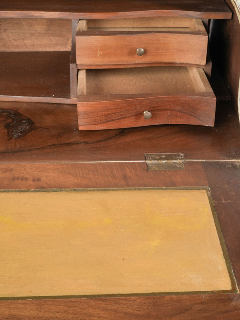 Practical storage compartments desk