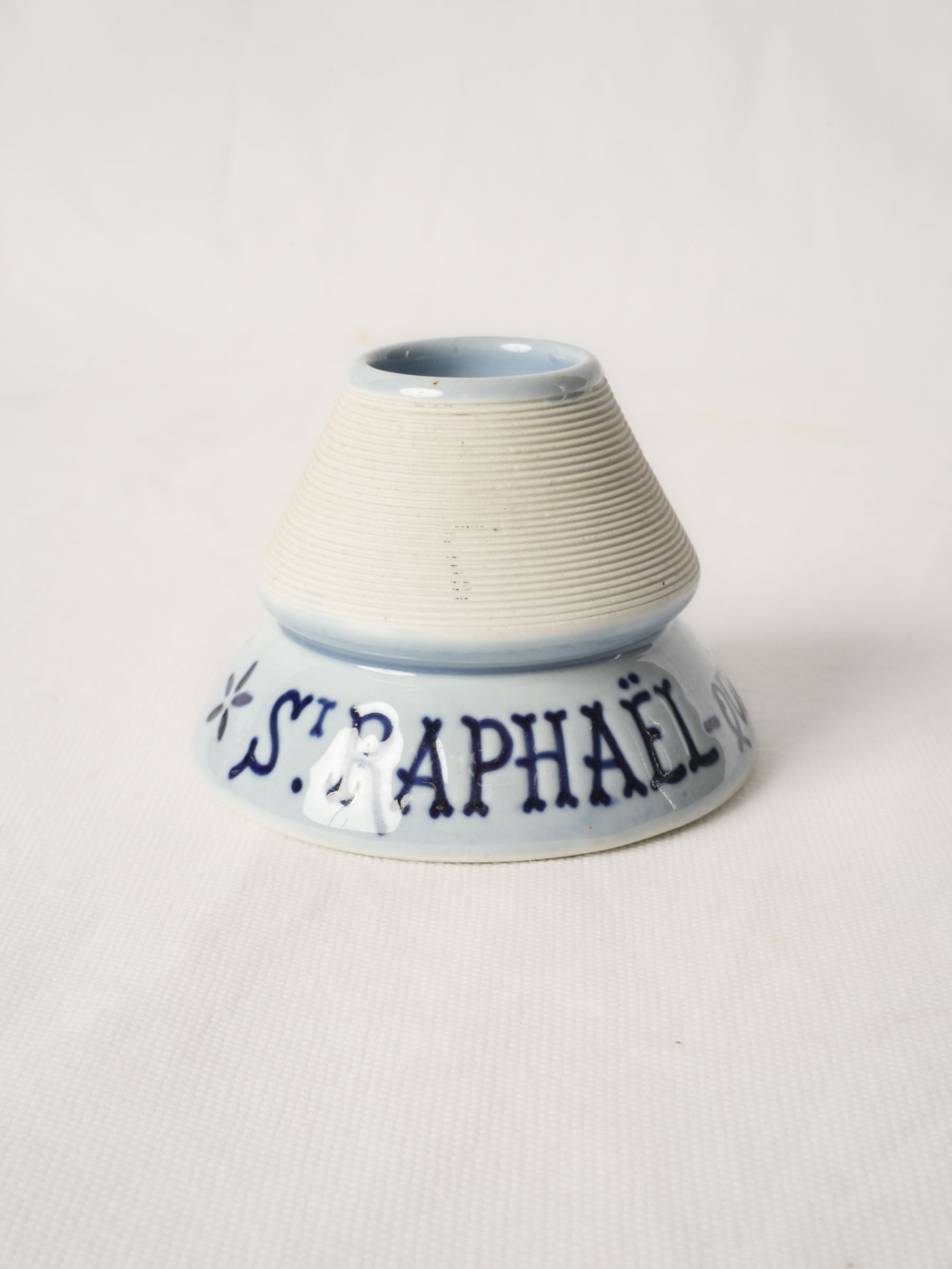 Early 20th century French St Raphaël Quinquina advertising match striker