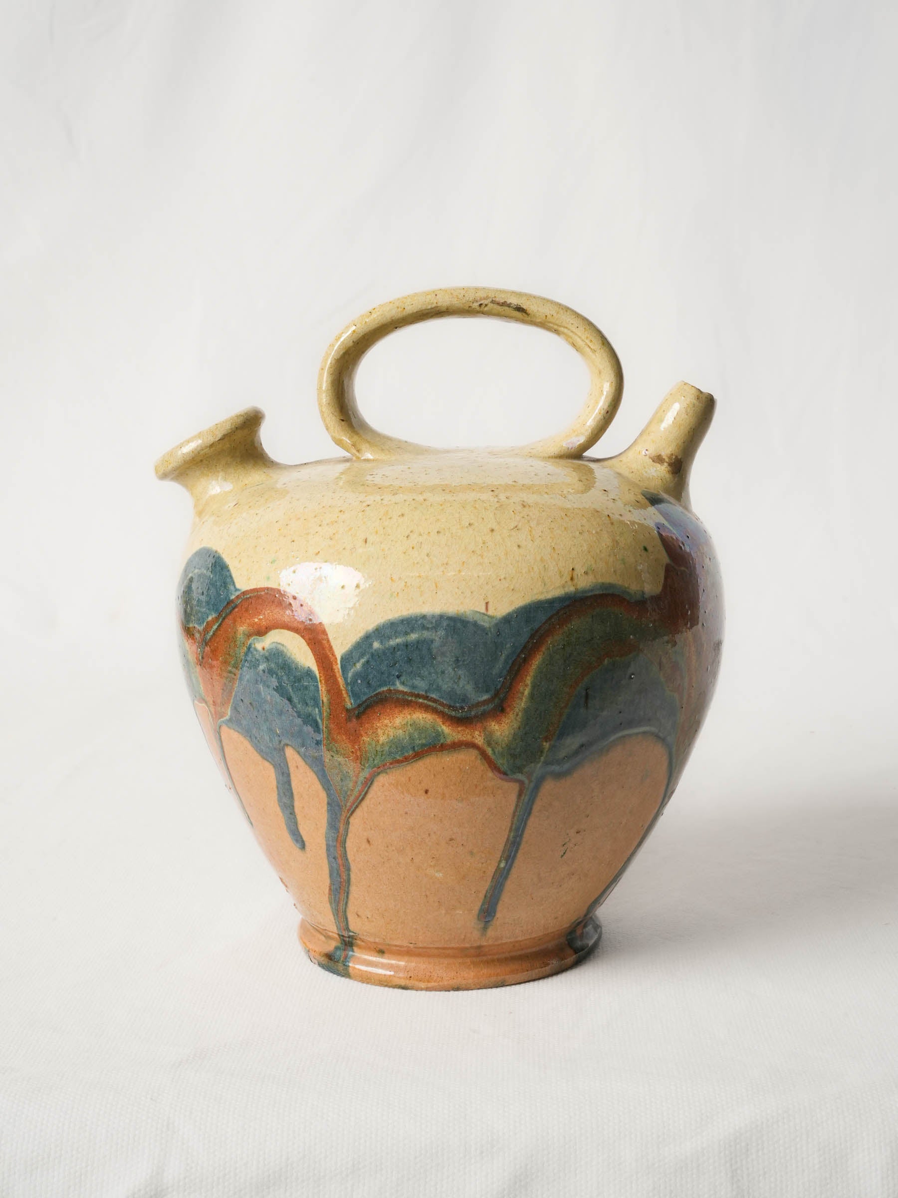 Late 19th century Languedoc double spouted Kanti pitcher in terracotta - 9½"