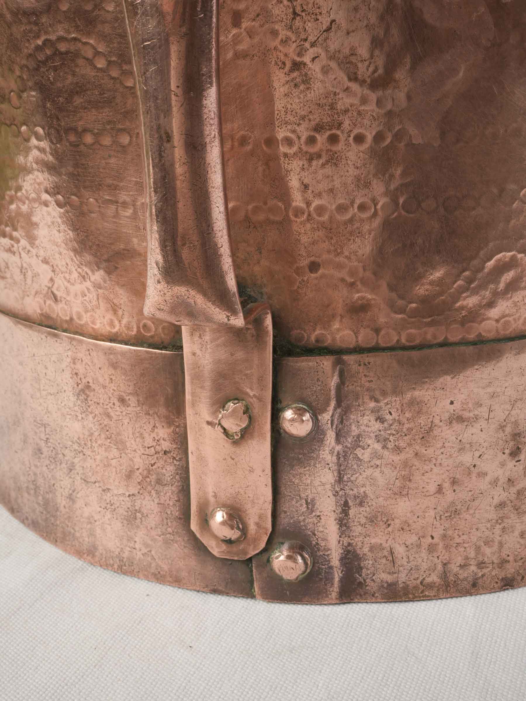 Late 19th century French copper ferrat measure - 10¼"