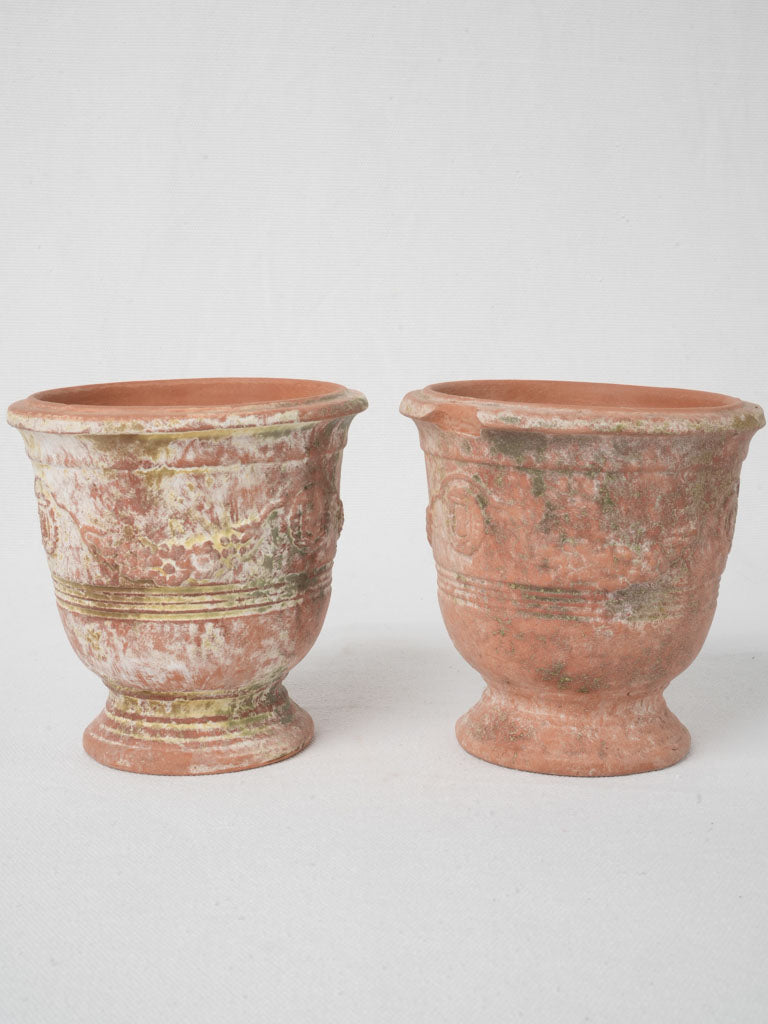 Unique patina detailed vases