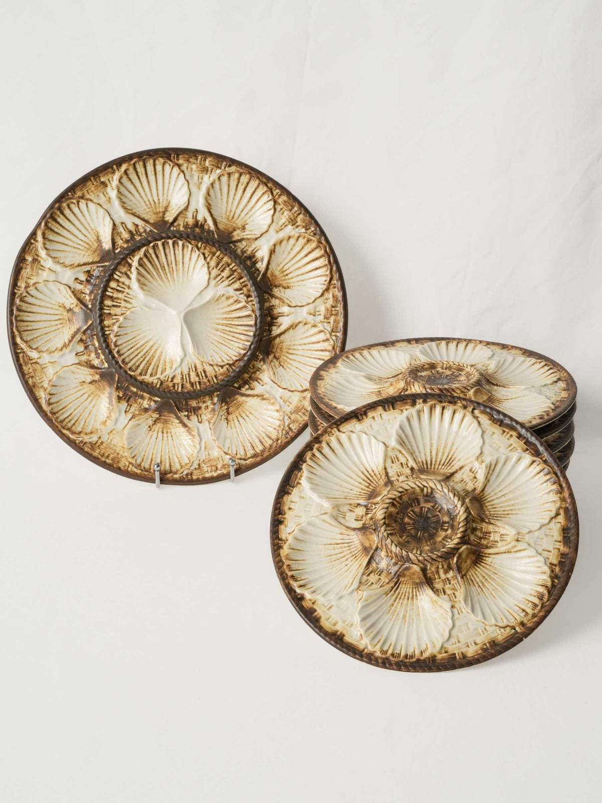 1960s French Majolica Oyster Service by Longchamp, 7 Pieces
