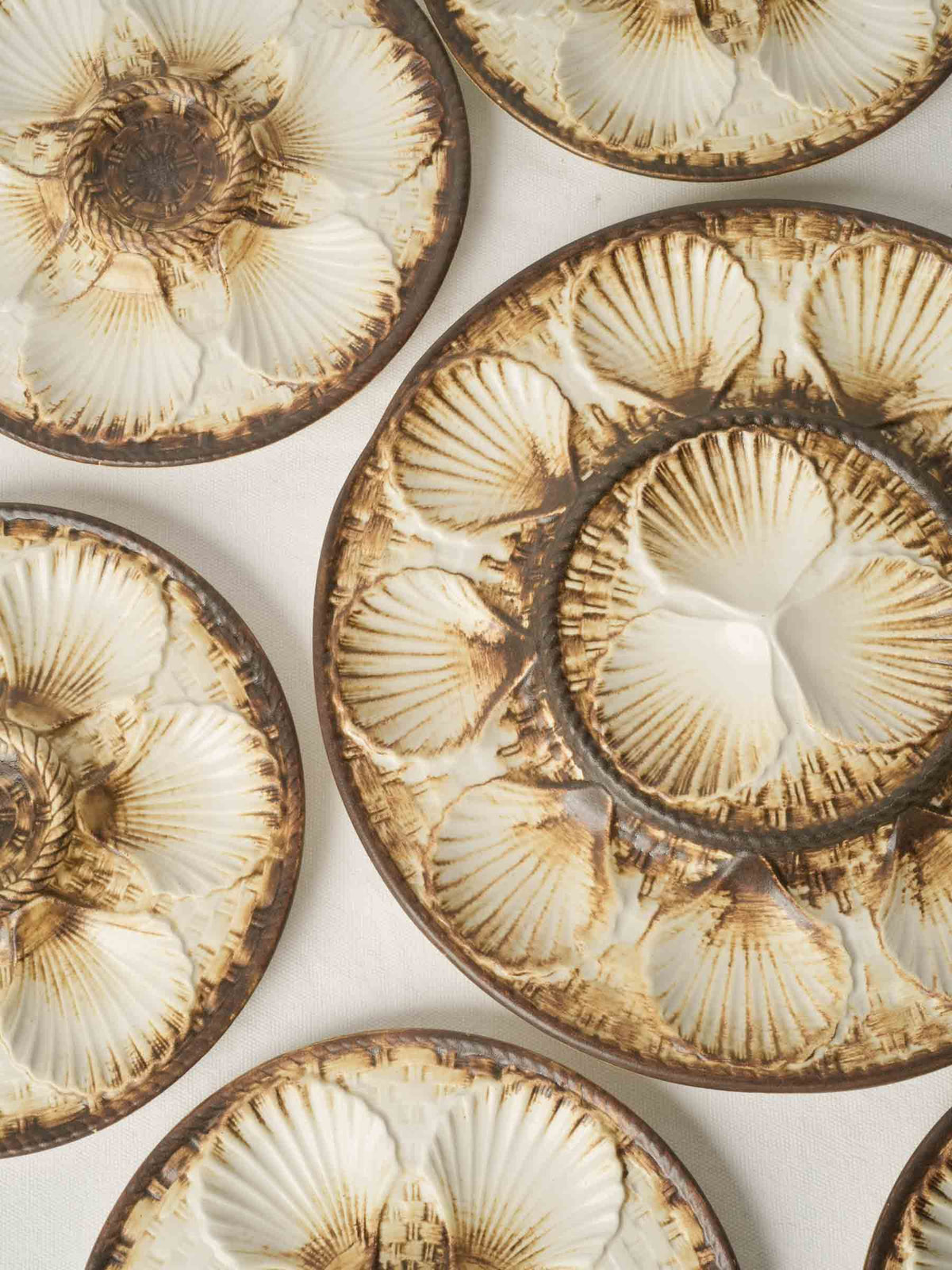 1960s French Majolica Oyster Service by Longchamp, 7 Pieces