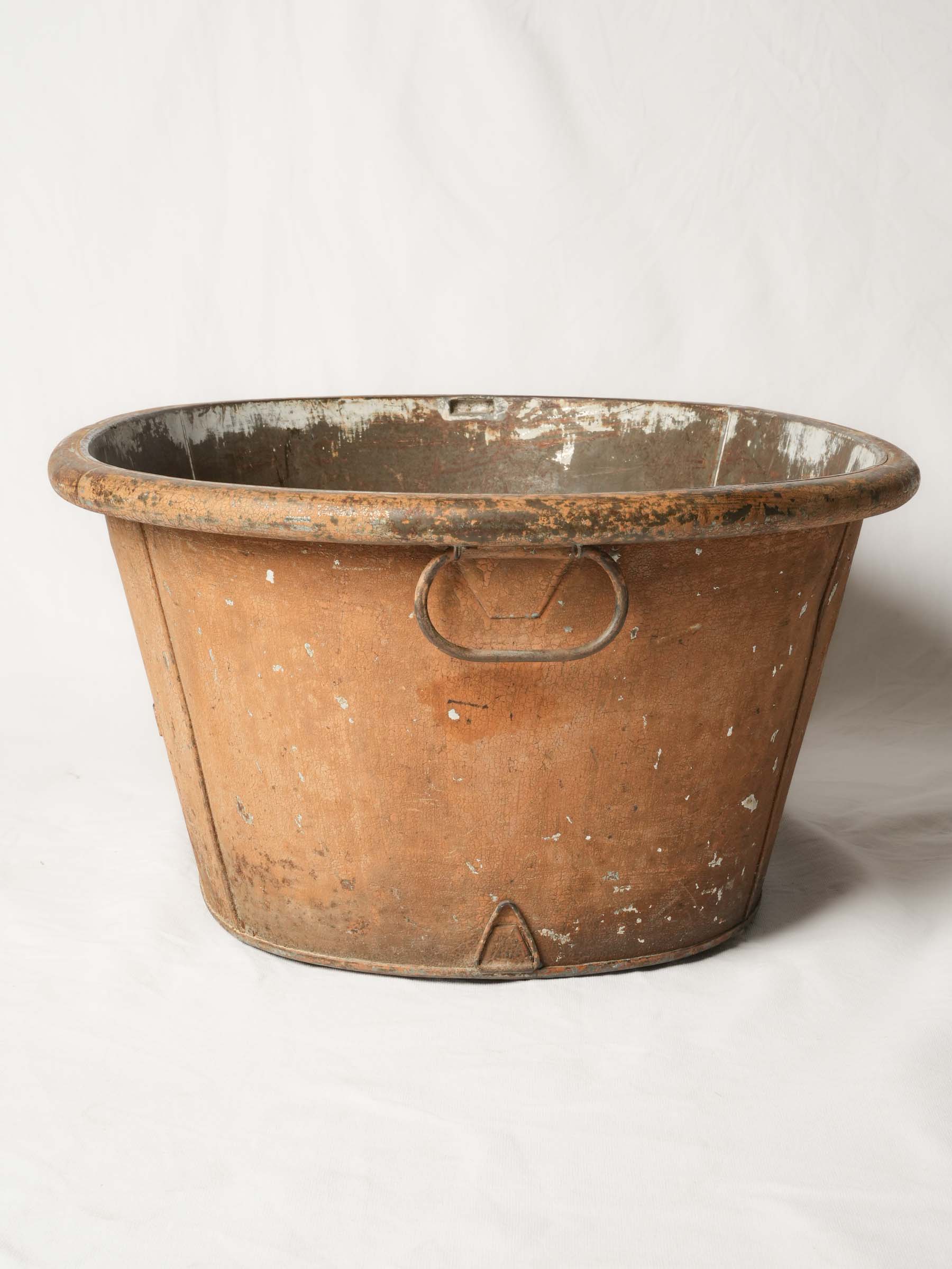 Rare late 19th century French oval zinc baby bath - 13" x 33½" x 24"