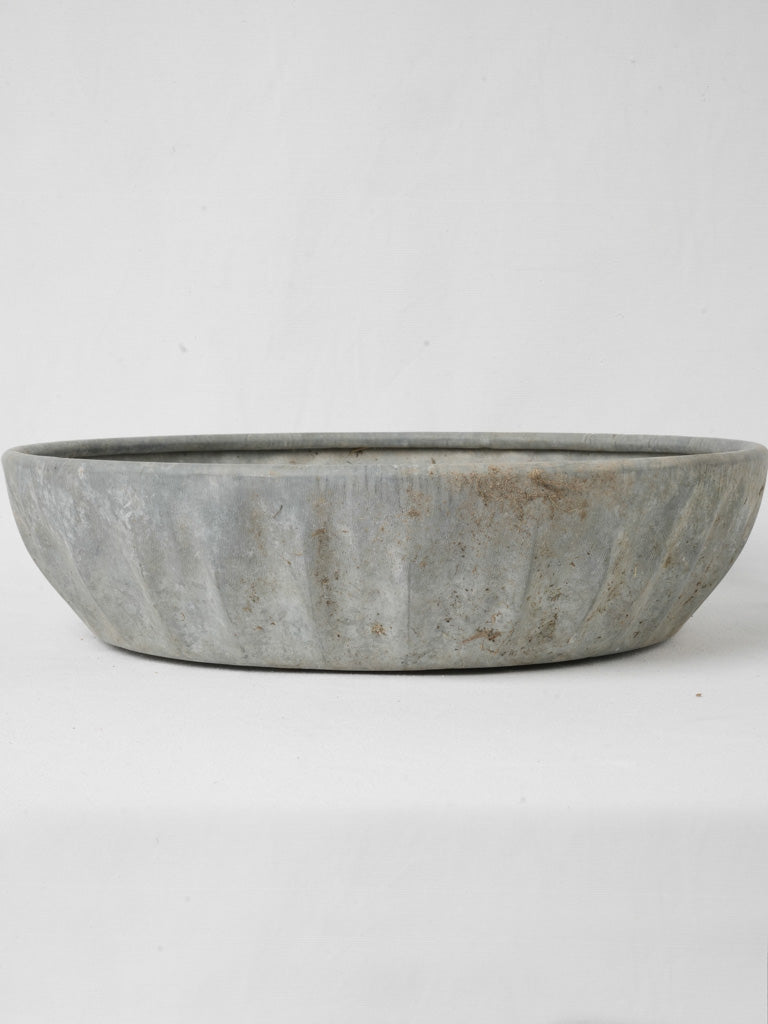 Vintage patina zinc basin