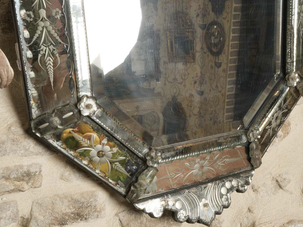 Refined Italian octagonal mirror