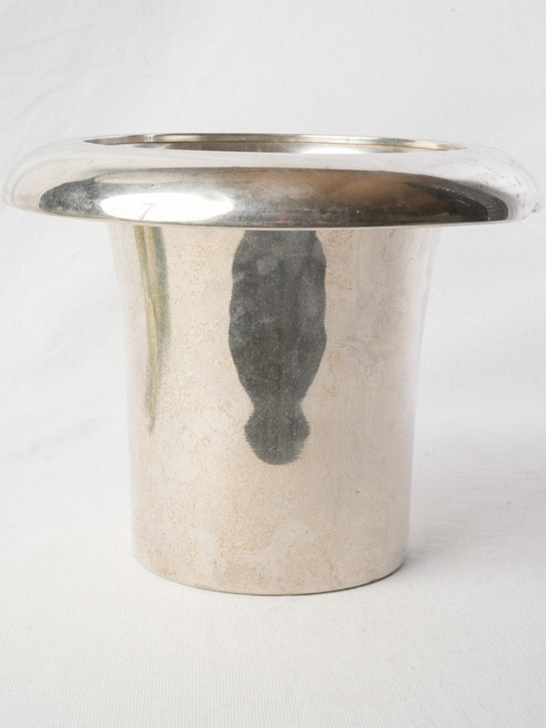 Decorative Formal Entertaining Accent
