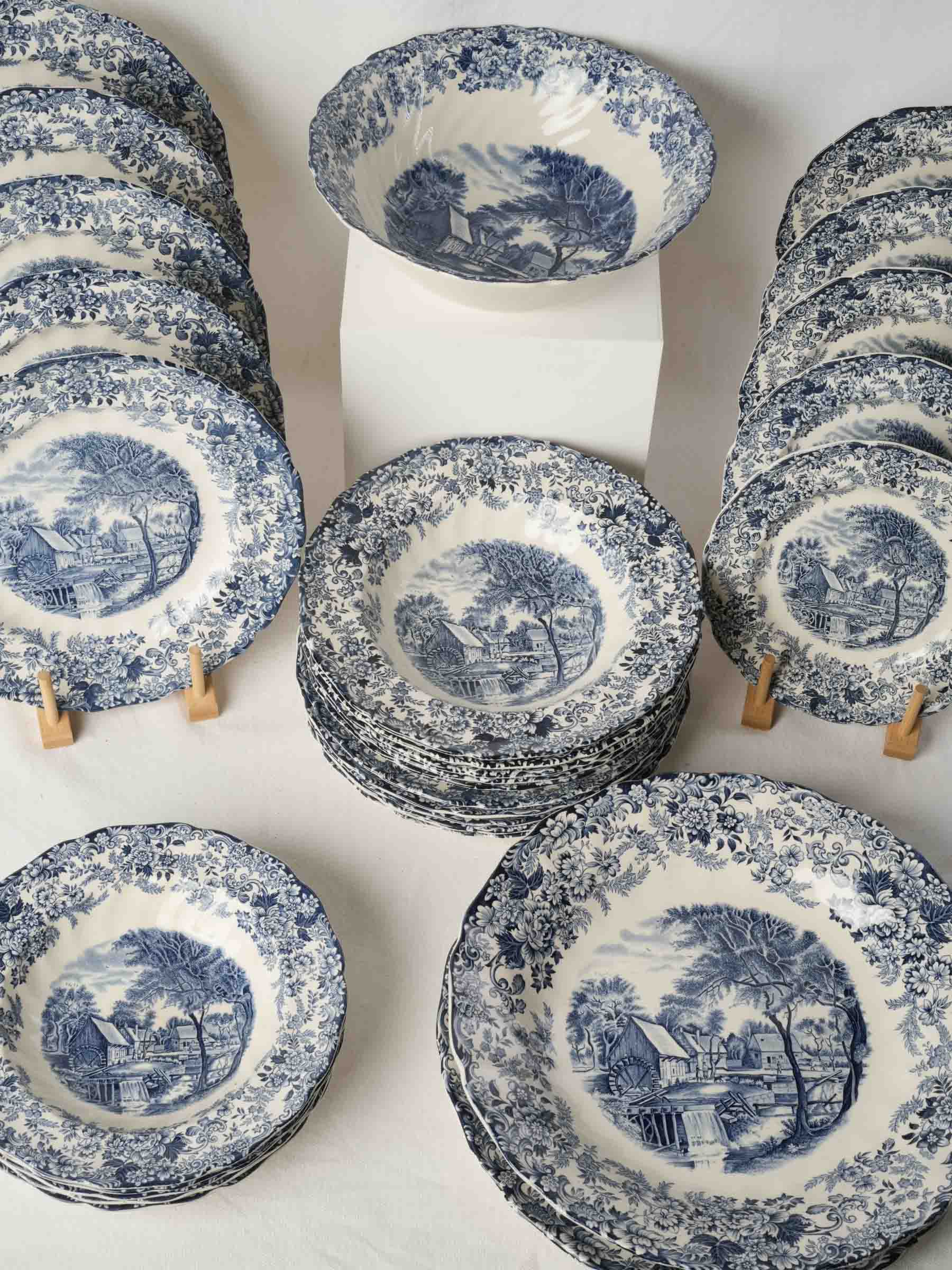 Johnson Bros 'Mill Stream Blue' Ironstone Dinner Service for Five