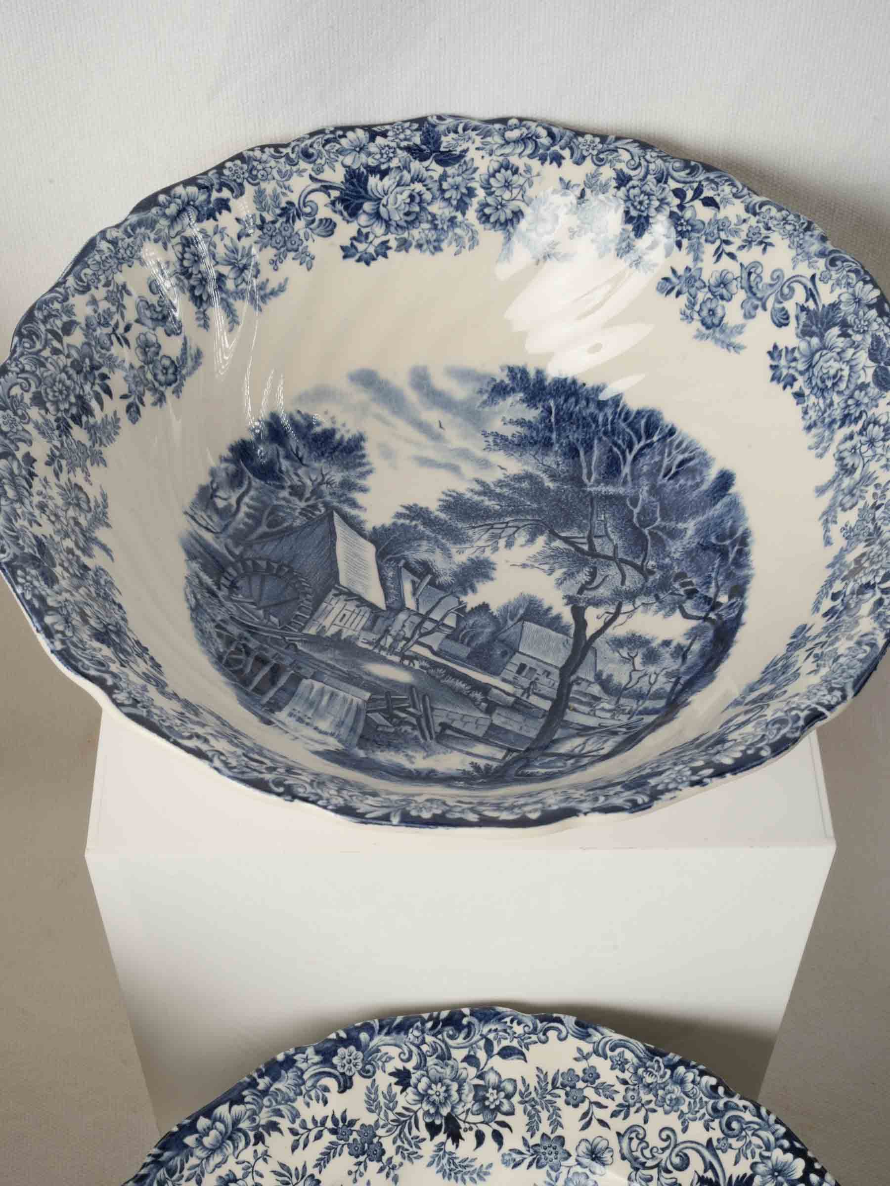 Johnson Bros 'Mill Stream Blue' Ironstone Dinner Service for Five