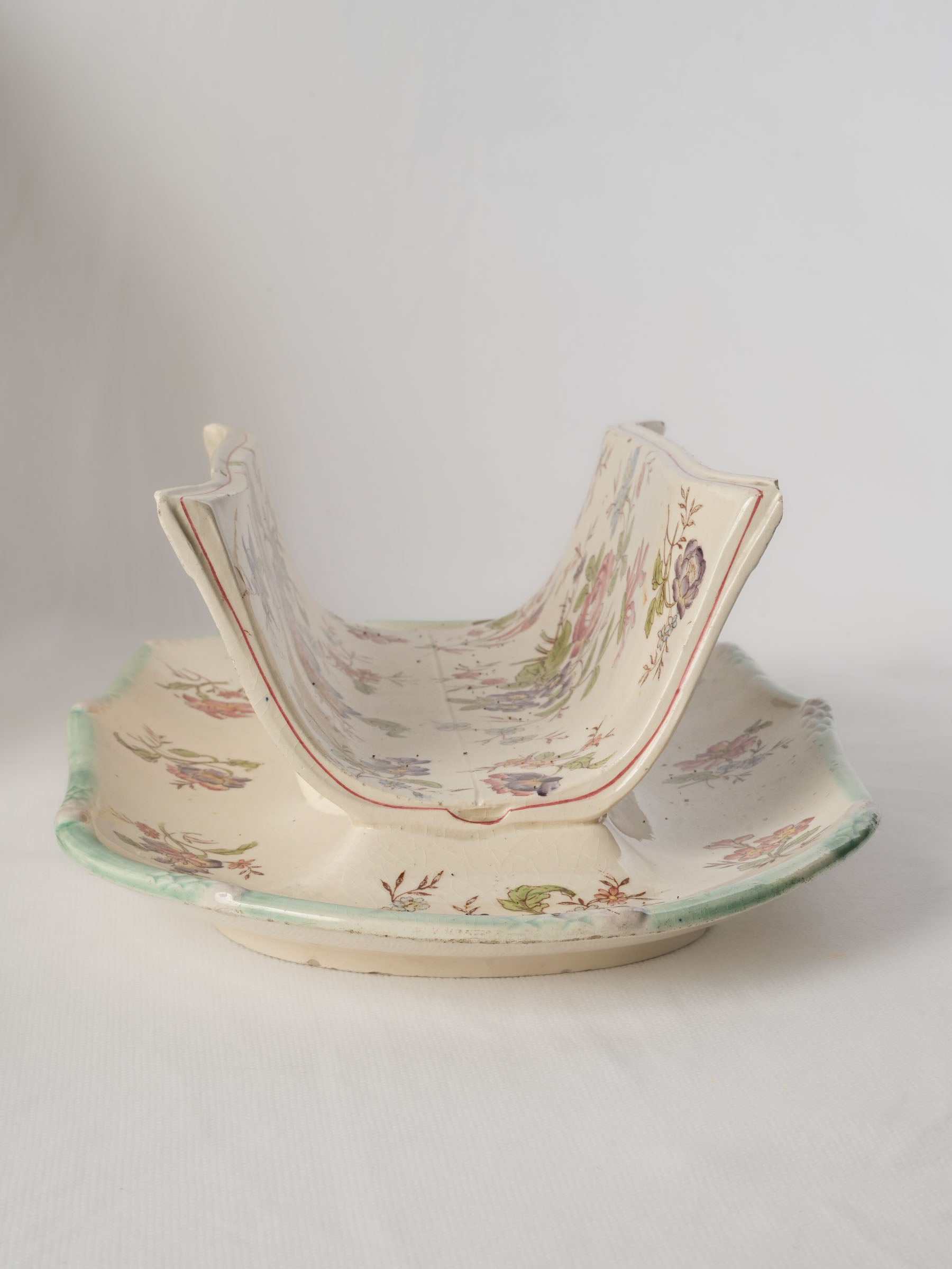 Set of Six Longchamp Terre de Fer Asparagus Serving Plates, Circa 1900 - 9¾"