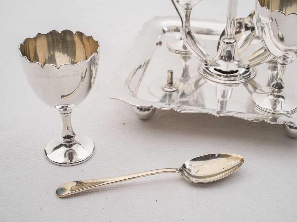 Refined heraldic handle egg set