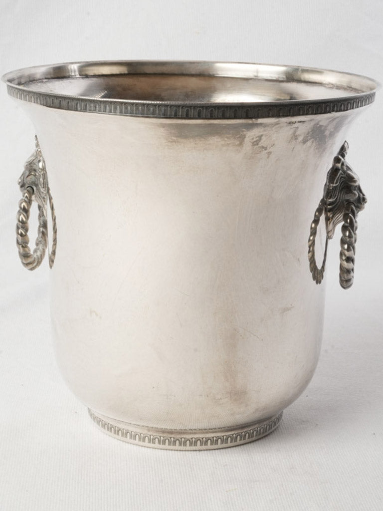 Understated grand lion handle bucket