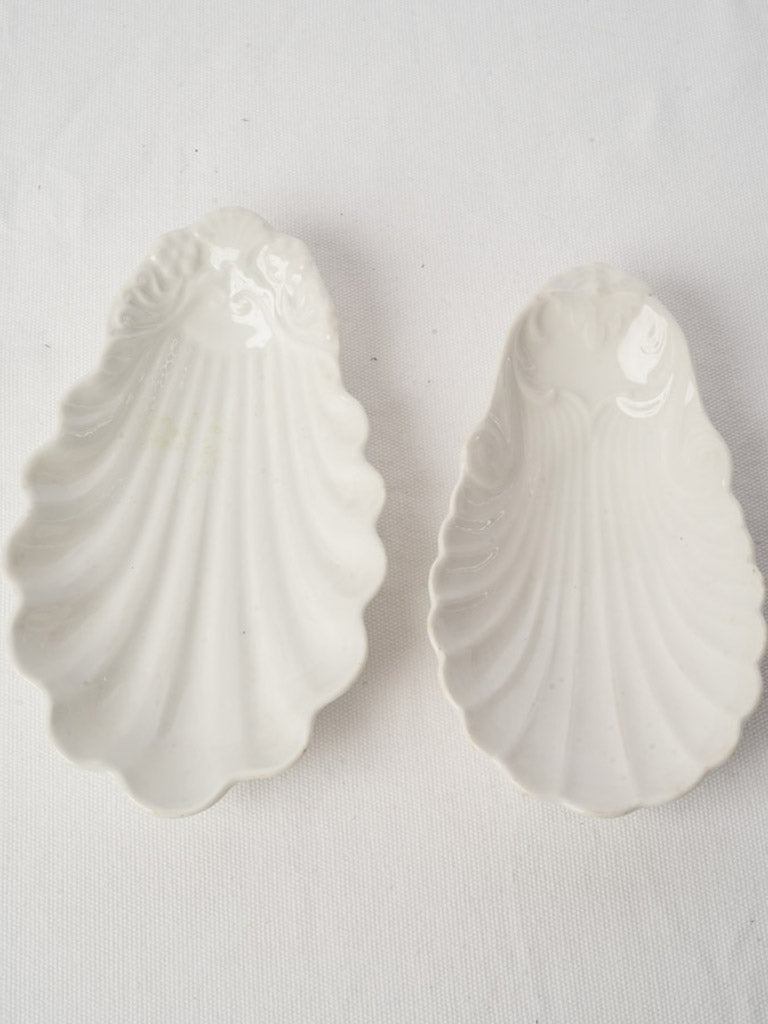 White Glossy Coastal Dishware