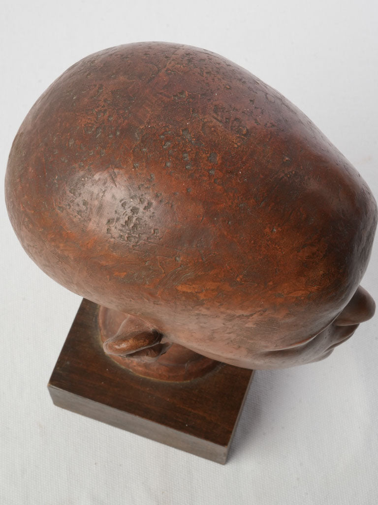 Timeless style vintage head sculpture