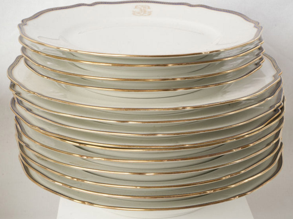 Classic Scalloped Rim Dinner Plates