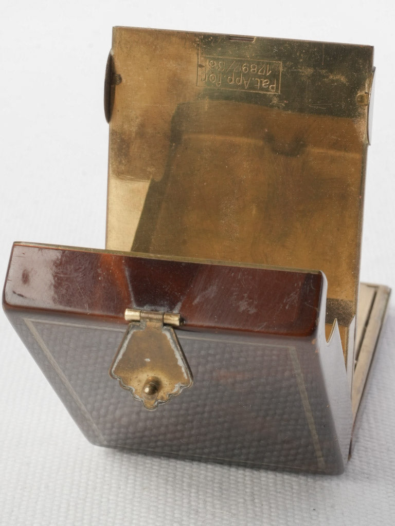 Refined 1930s cigarette case compact