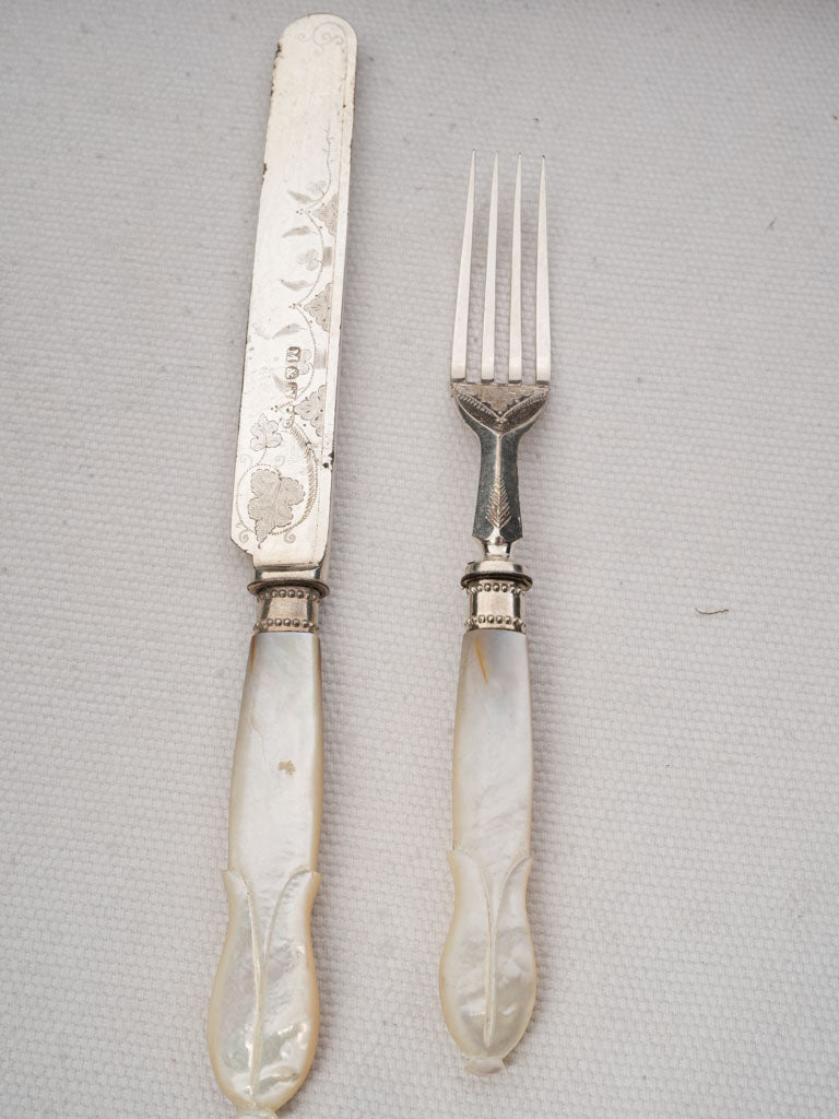 Antique mother-of-pearl handled knives
