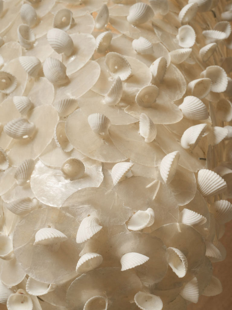Decorative translucent mother-of-pearl lights