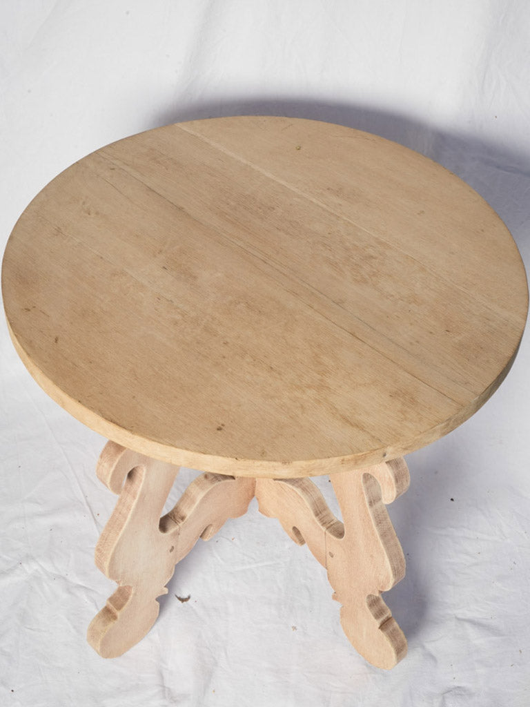 Weathered red-wash fir tables