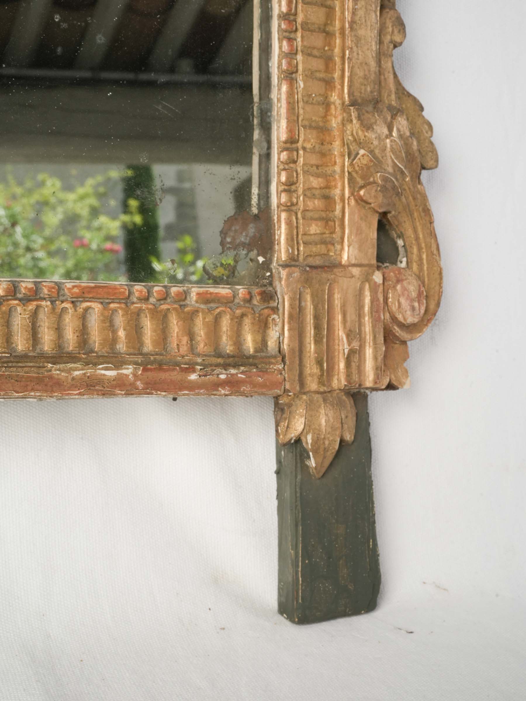 18th-Century French Giltwood Miroir de Mariage - 37½" x 24¾"