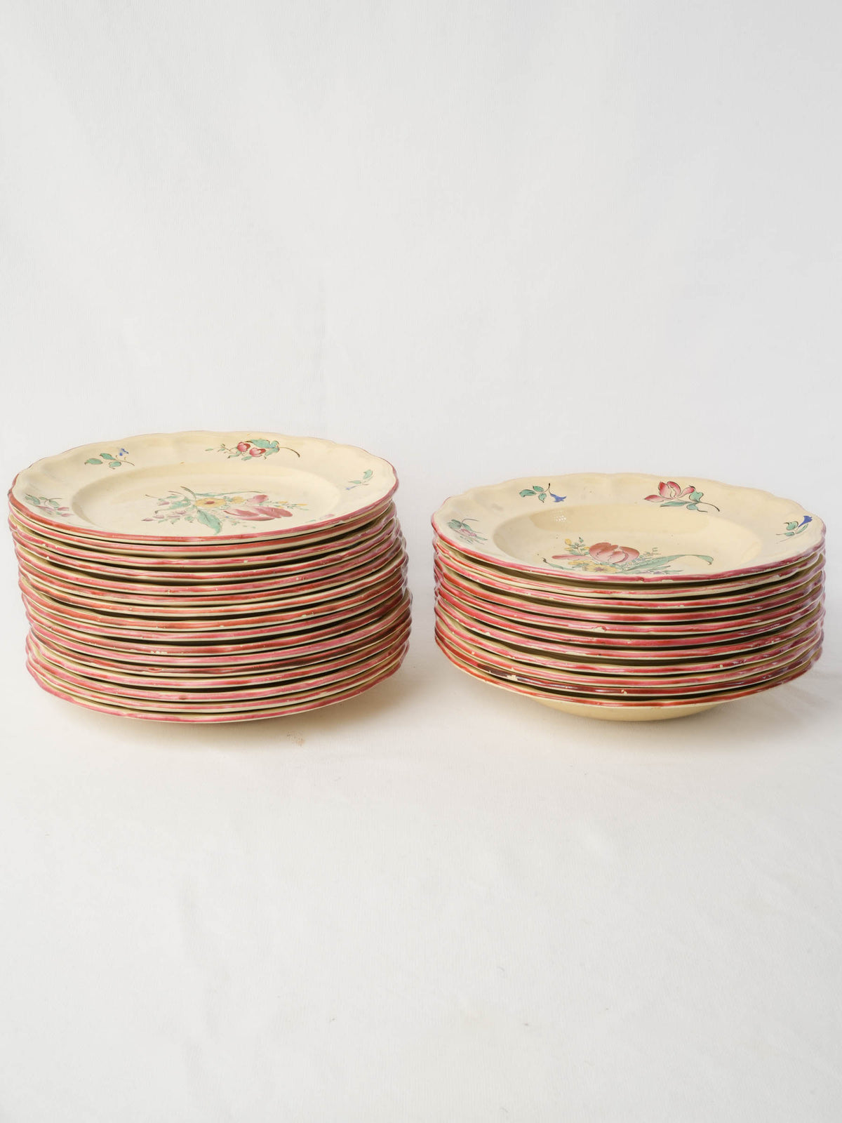 Beautiful Antique French Lunéville Floral Dinner Service in Pale Yellow, 27 Pieces
