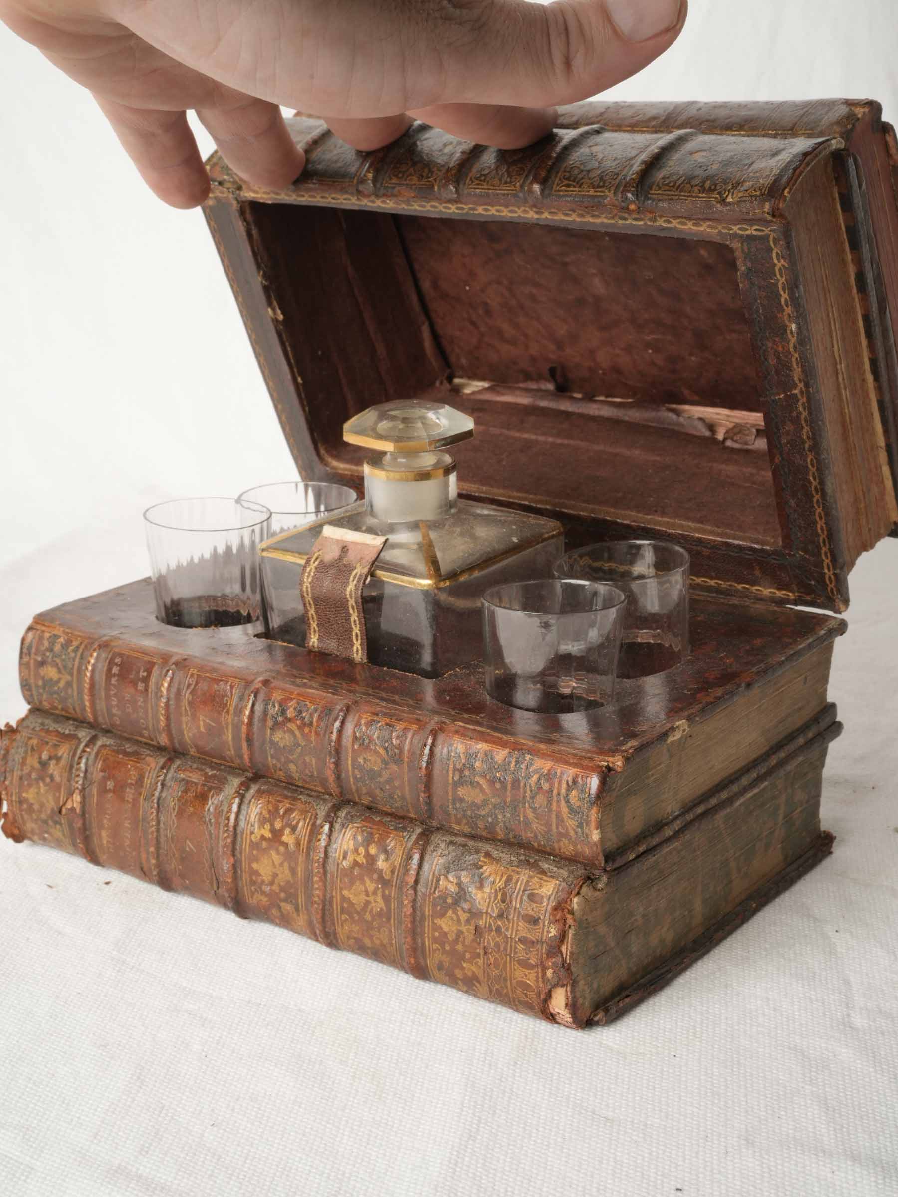 Petite French Hidden Drinks Set Disguised as Antique Books, Late 19th Century - 5½" x 8¾"