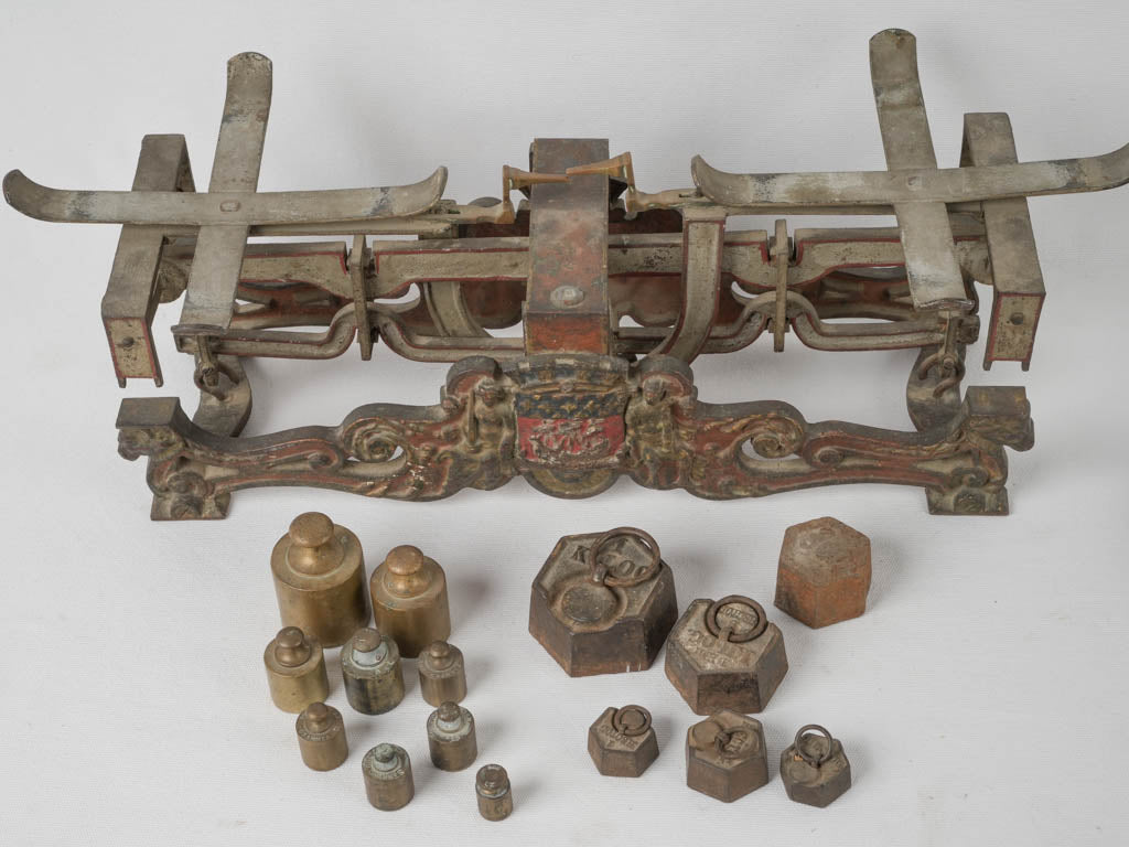 Vintage Parisian fruit and veg scale