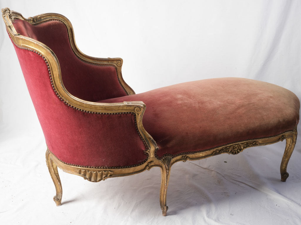 Luxurious Napoleonic grandeur meridienne