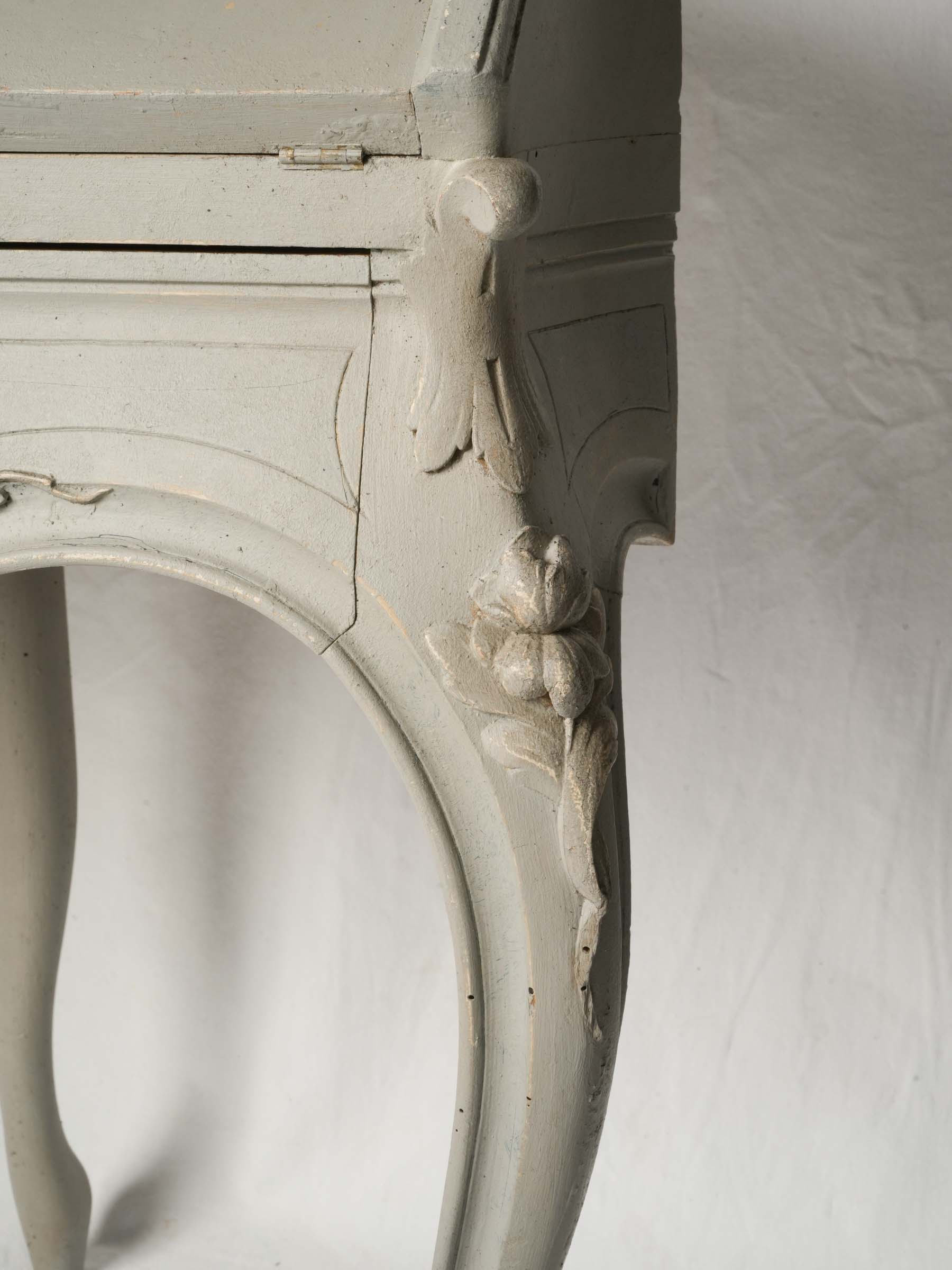 Early 19th Century Provençal Lady's Desk w/ Original Paint - 36½"
