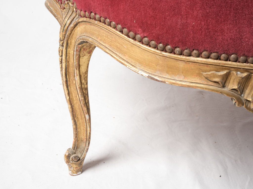 Nostalgic antiquated Louis XV daybed
