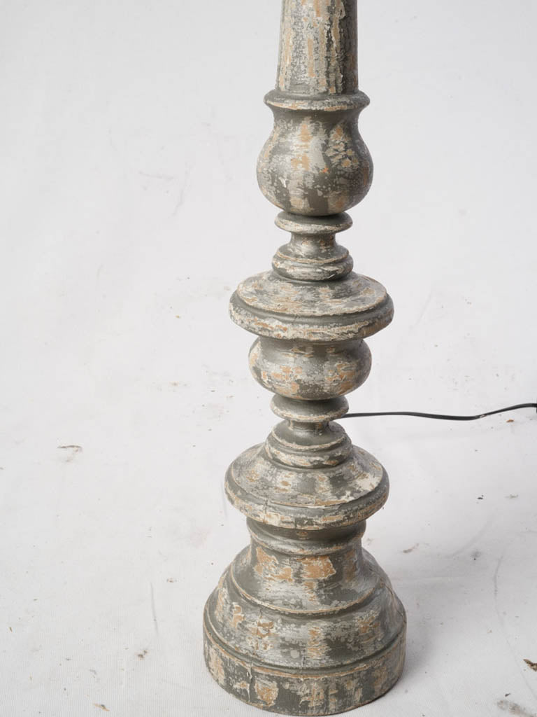 Vintage-style turned wood lamp