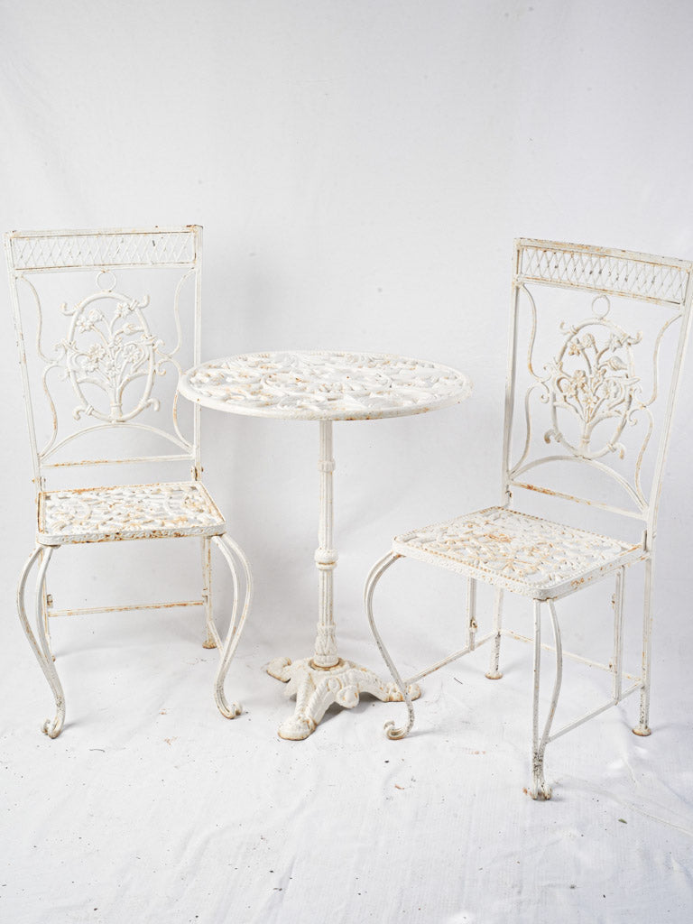 Elegant 1950s outdoor furniture collection