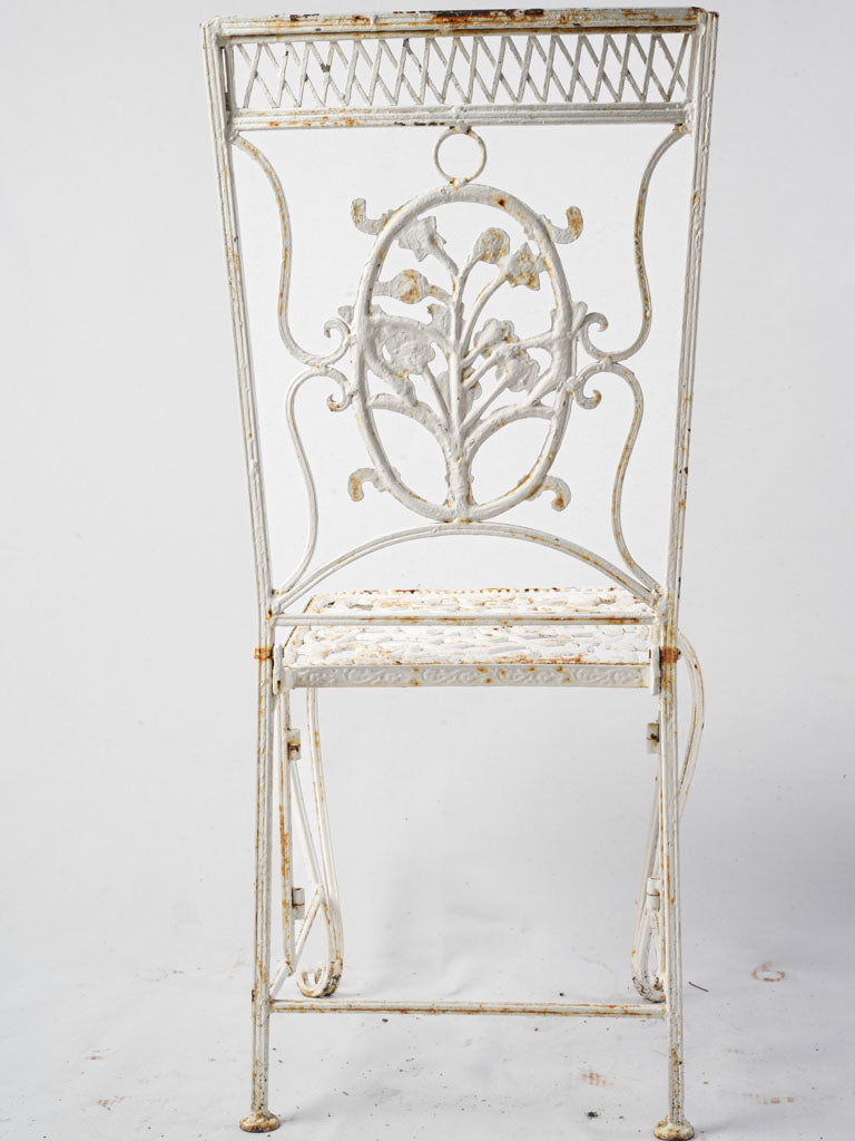 Delicately crafted retro bistro set